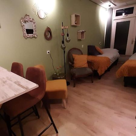 Gastenverblijf Nummer 1 Sommelsdijk Экстерьер фото